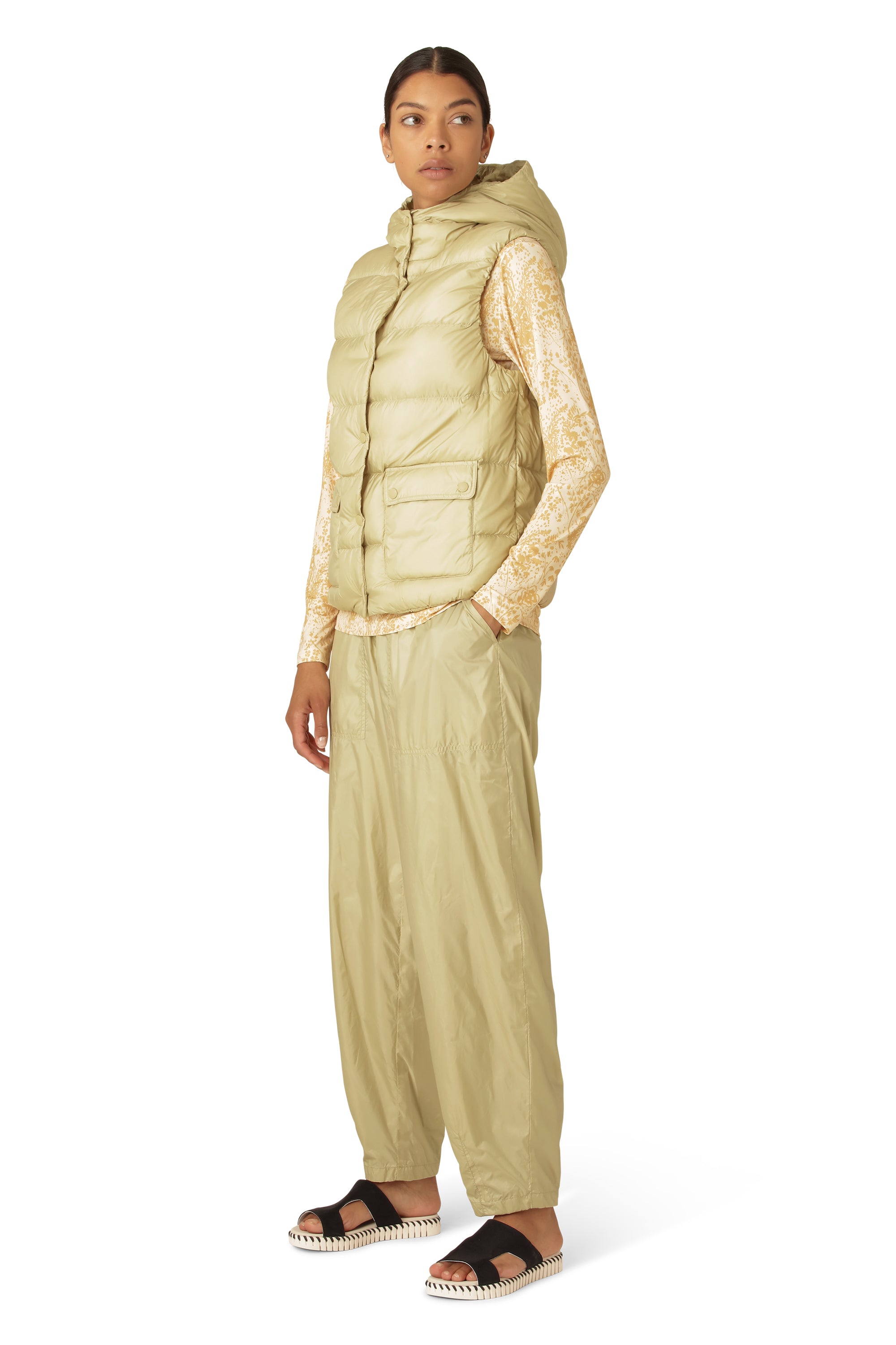 Ilse Jacobsen Hornbæk Outerwear Down vest Puffer vest 459 Olive Grass